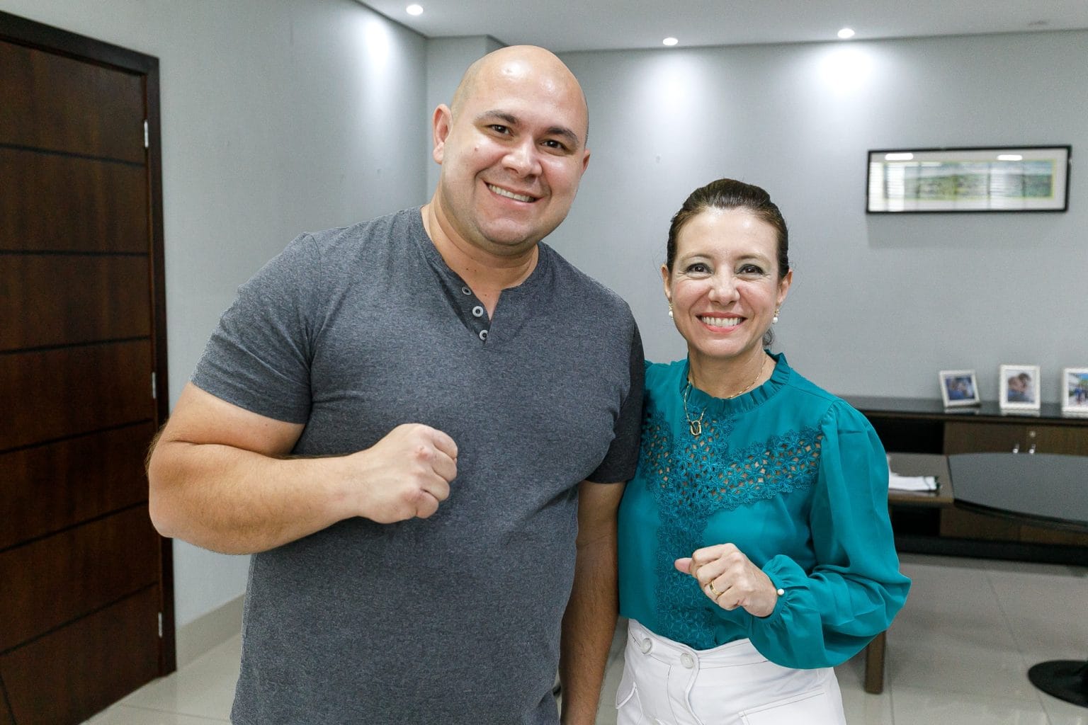 abilio-provoca-jayme,-diz-que-flavia-venceu-“na-casa-do-coronel”-e-cita-manobra-para-derruba-la