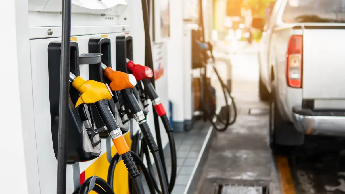 mercado-internacional-aumenta-preco-do-petroleo-e-sindicato-preve-novos-reajustes-no-brasil