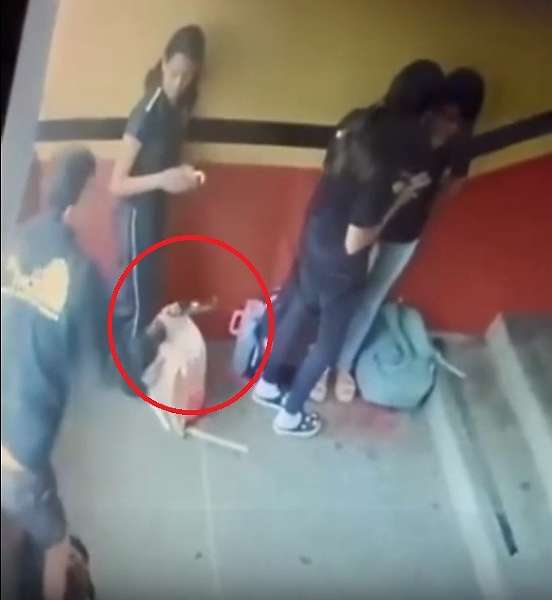 estudante-mostra-arma-em-escola-de-cuiaba;-direcao-diz-que-era-de-brinquedo