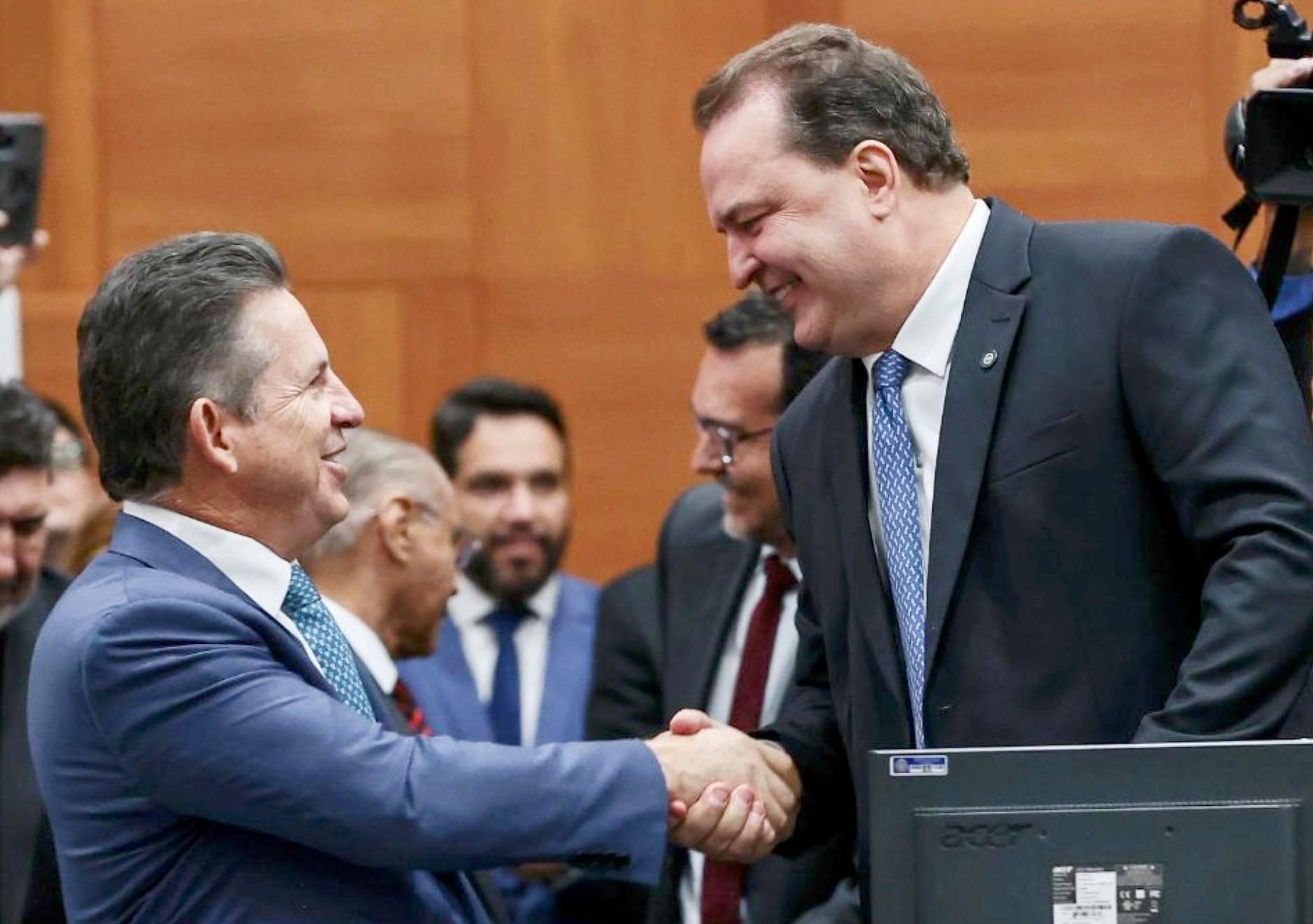 mauro-considera-candidatura-de-max-russi-como-legitima,-mas-diz-nao-ter-ouvido-confirmacao