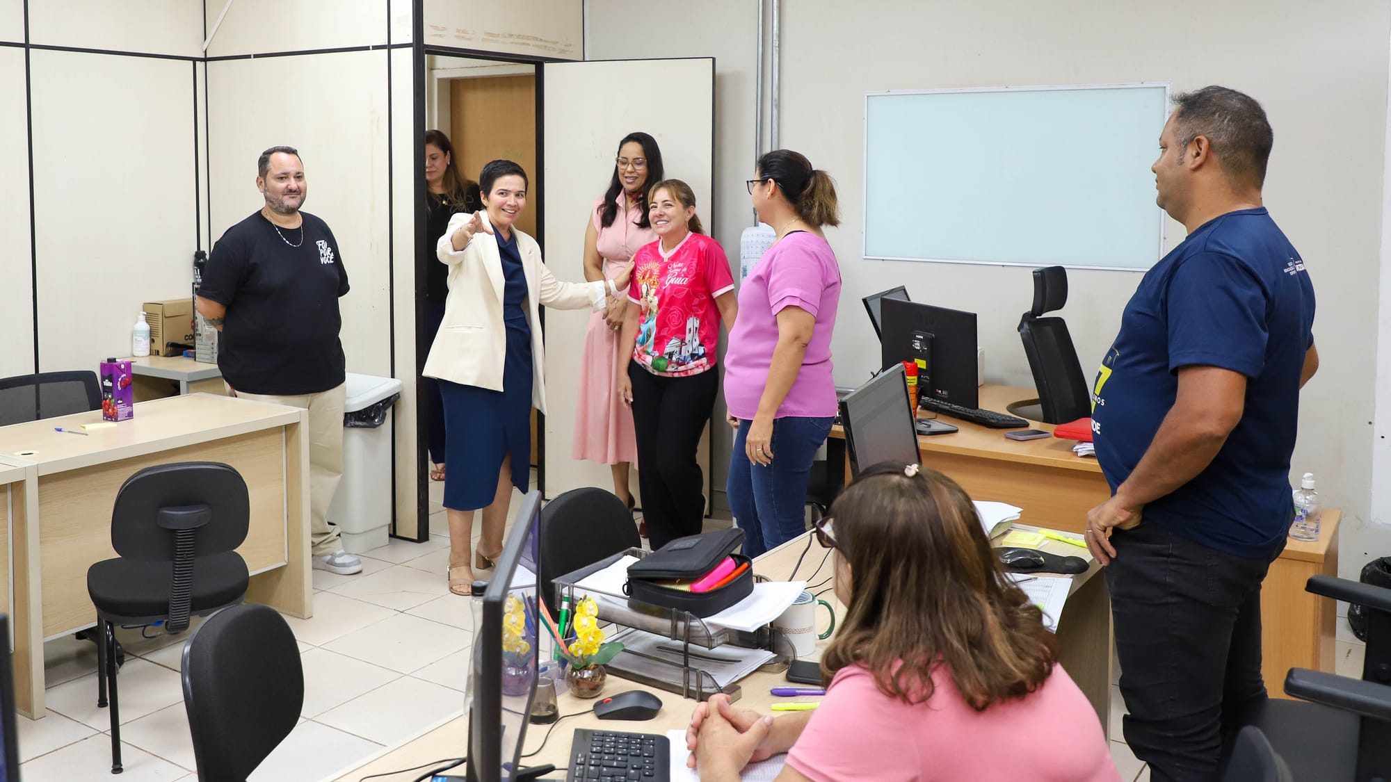 prefeita-apresenta-nova-secretaria-maria-fernanda-aos-servidores-da-educacao