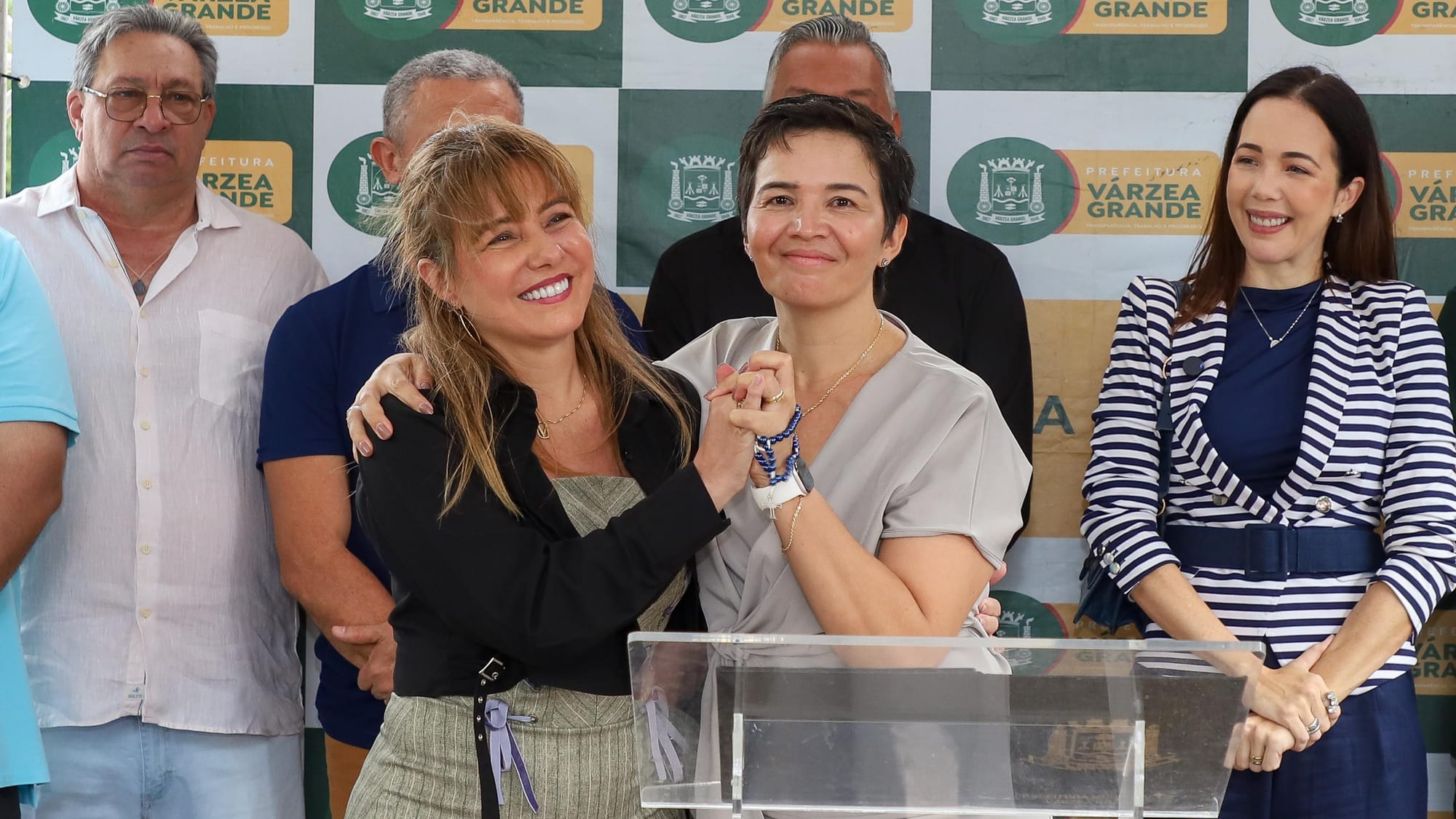 professora-fernanda-figueiredo-assume-a-secretaria-de-educacao-de-varzea-grande
