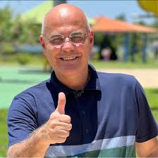 senador-abre-dialogo-com-tradicional-produtora-de-video-da-capital