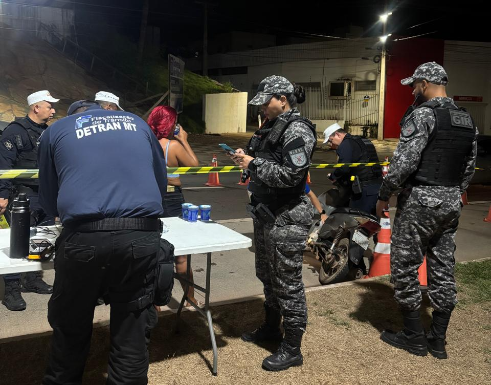 operacao-lei-seca-intensifica-fiscalizacao-e-prende-quatro-condutores-na-avenida-do-cpa