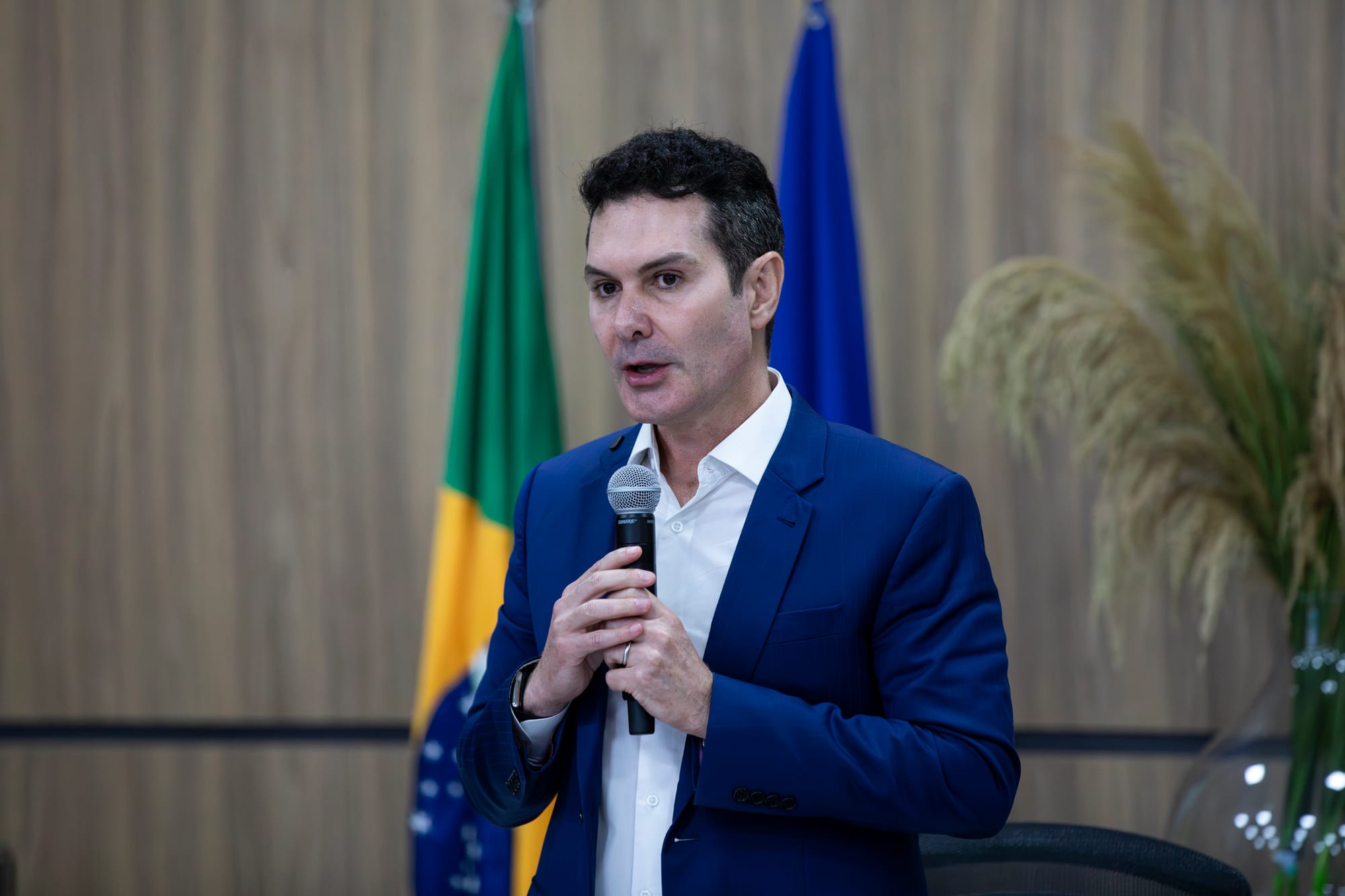 em-cuiaba,-ministro-fala-em-coerencia-e-defende-apoio-do-mdb-a-lula-desde-o-1o-turno