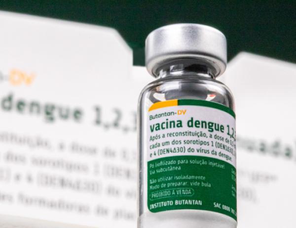 sorriso-recebe-primeiras-doses-da-vacina-butantan-dv-contra-a-dengue
