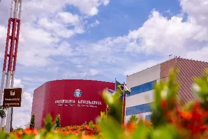 semana-tem-sessoes-plenarias,-seminario-e-agenda-de-comissoes-na-almt;-confira