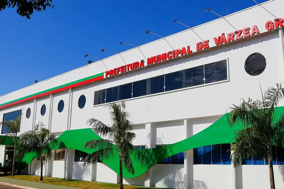 enfermeira-e-“coaching-de-vida”-e-anunciada-como-nova-secretaria-de-saude-de-vg
