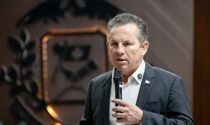 mendes-avalia-como-adequada-decisao-do-stf-que-concedeu-prisao-domiciliar-a-bolsonaro