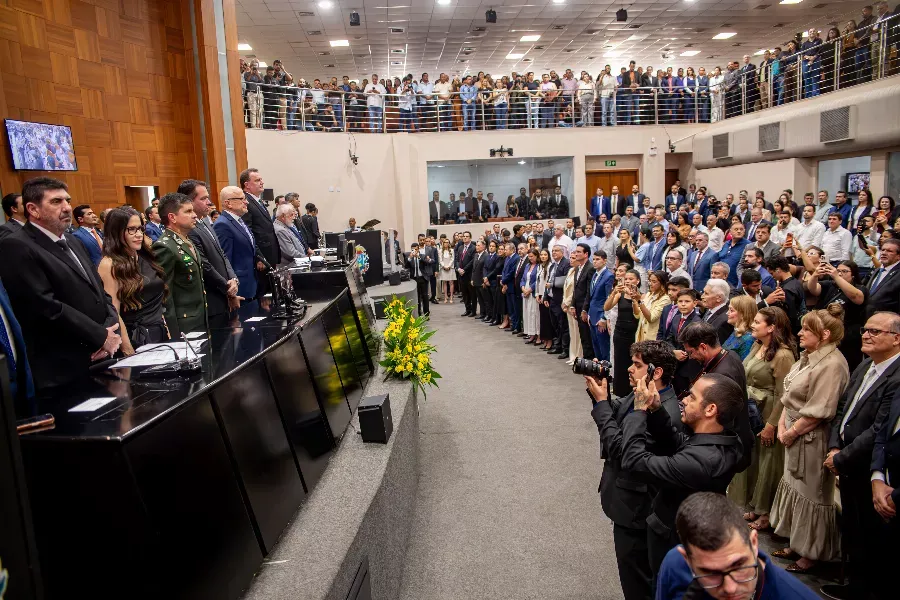 almt-da-posse-a-otaviano-pivetta-e-consolida-sucessao-na-direcao-do-executivo-estadual