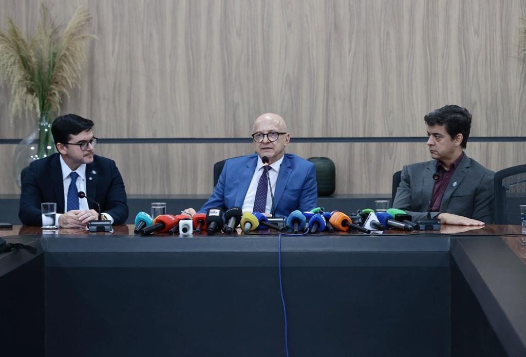 pivetta-anuncia-nomes-da-propria-equipe-para-a-saude-e-fazenda;-mauro-carvalho-volta-a-casa-civil