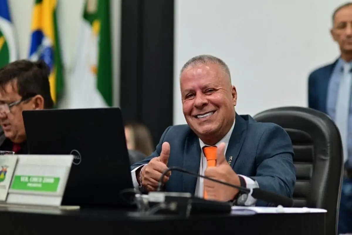 tj-libera-retorno-de-chico-2000-a-camara-apos-afastamento-por-desvio-de-dinheiro-publico