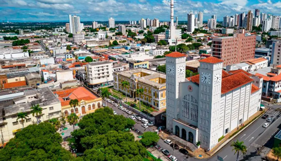comercio-em-cuiaba-fecha-na-sexta-feira-santa-e-abre-nos-feriados-dos-dias-8-e-21-de-abril