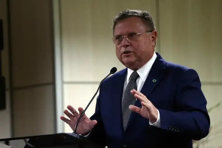 blairo-maggi-critica-“ditadura-partidaria”-apos-prd-destituir-mauro-carvalho-da-presidencia