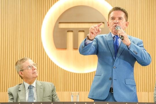 presidente-do-tce-destaca-qualificacao-continua-em-abertura-de-mba-com-ministro