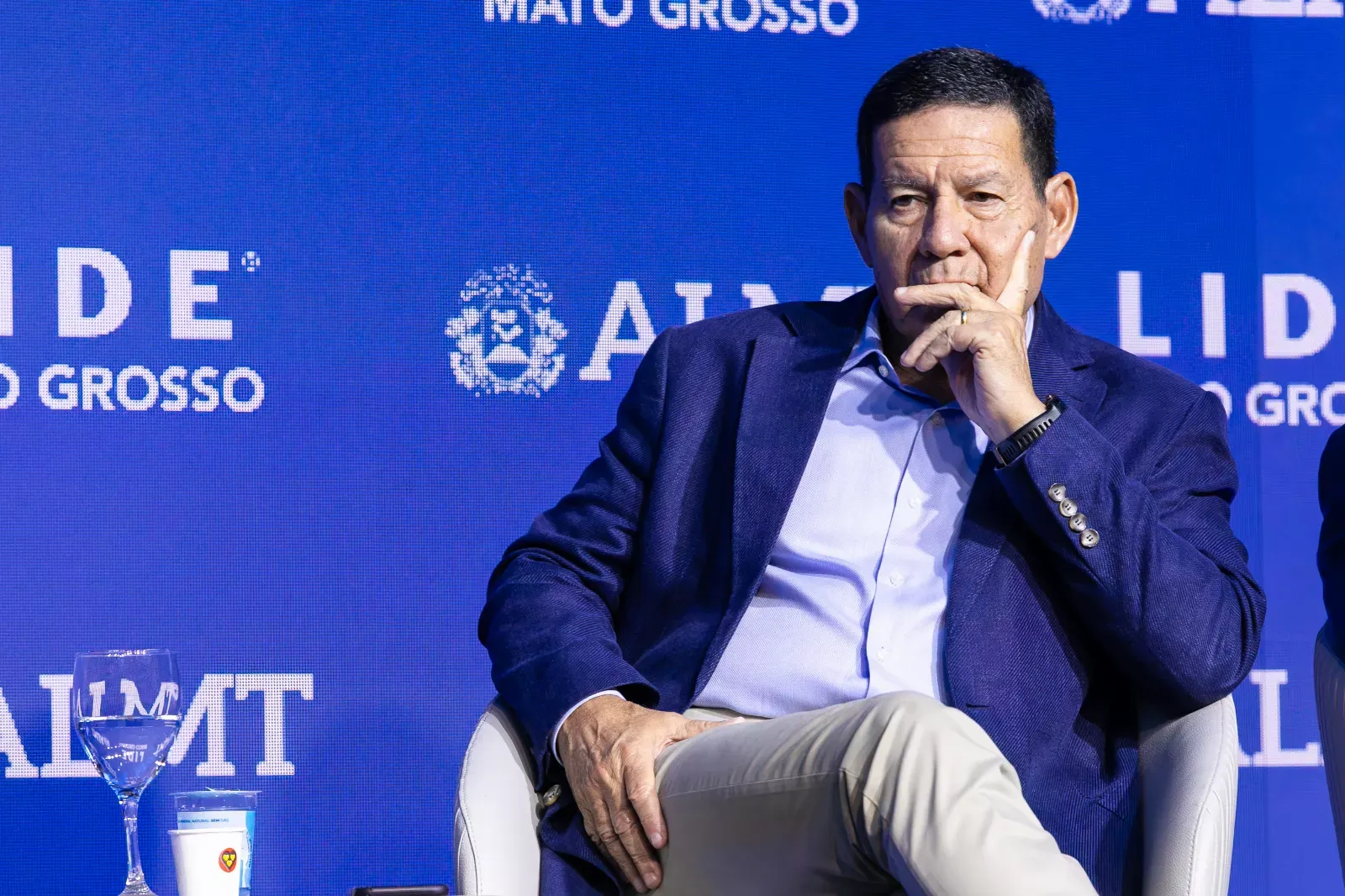 em-cuiaba,-mourao-diz-que-governo-lula-“ja-se-esgotou”-e-defende-nova-lideranca-para-o-pais