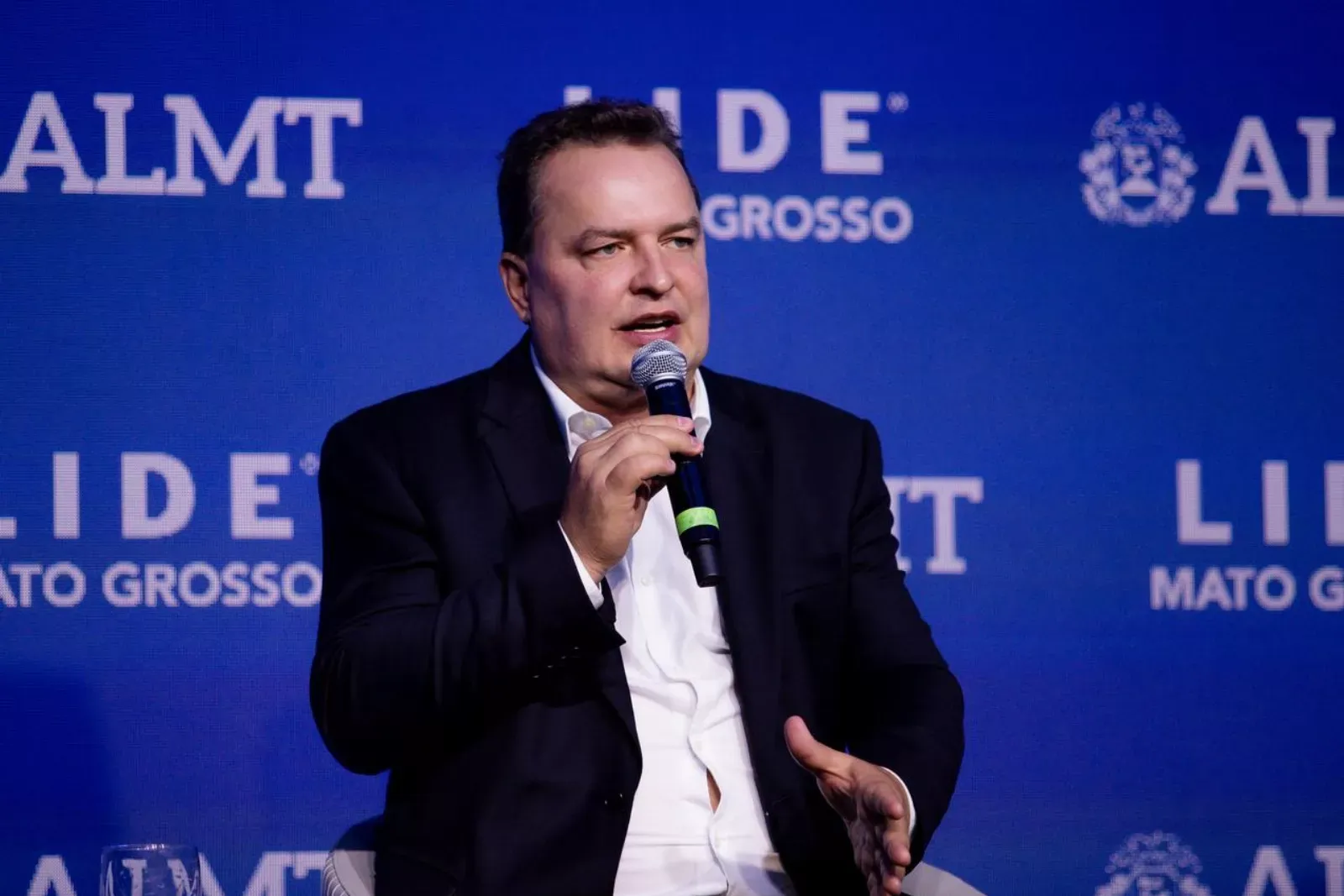 max-russi-ve-interferencia-de-abilio-na-eleicao-da-camara-e-critica-postura:-“eu-acho-ruim”