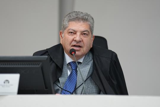 tce-mantem-suspensa-prorrogacao-de-contrato-de-saneamento-em-cidade-de-mt