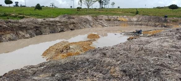 batalhao-ambiental-da-pm-fecha-garimpo-ilegal-e-prende-dois-suspeitos-por-crime-ambiental