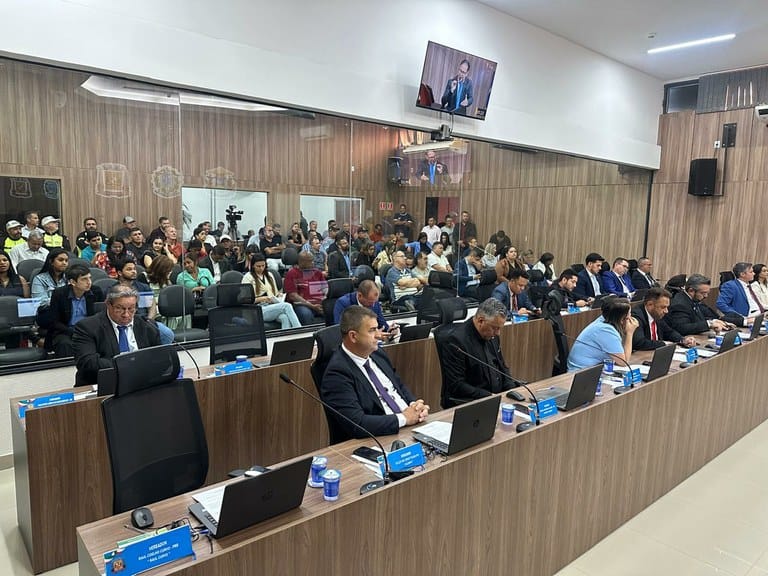 camara-vai-solicitar-pericia-em-audios-atribuidos-a-prefeita-sobre-corrupcao-de-vereadores