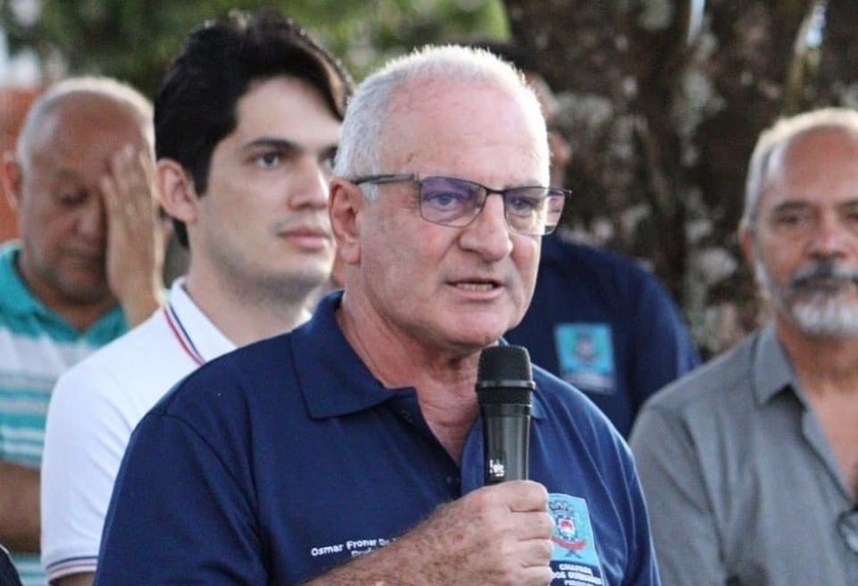 apos-pivetta-vetar-verbas,-prefeito-de-chapada-dos-guimaraes-defende-eventos