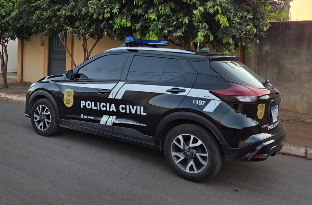 irmaos-usuarios-de-drogas-sao-presos-por-ameacar-e-expulsar-o-proprio-pai-idoso-de-residencia