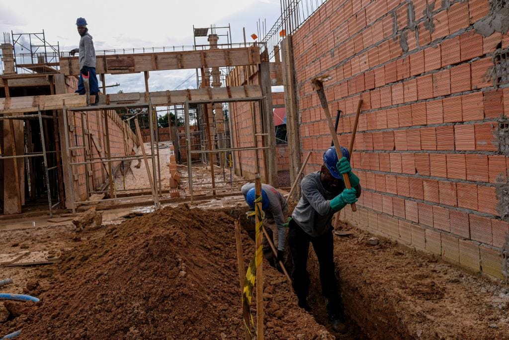mato-grosso-gera-mais-de-22-mil-empregos-formais-no-primeiro-trimestre;-setor-de-servicos-lidera