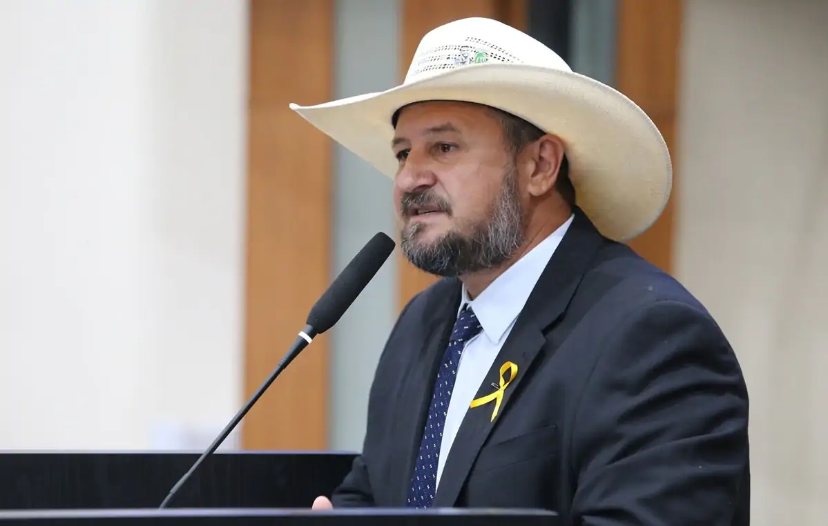 cattani-acusa-barranco-de-desrespeitar-memoria-da-filha-e-pede-retirada-de-homenagem-na-almt