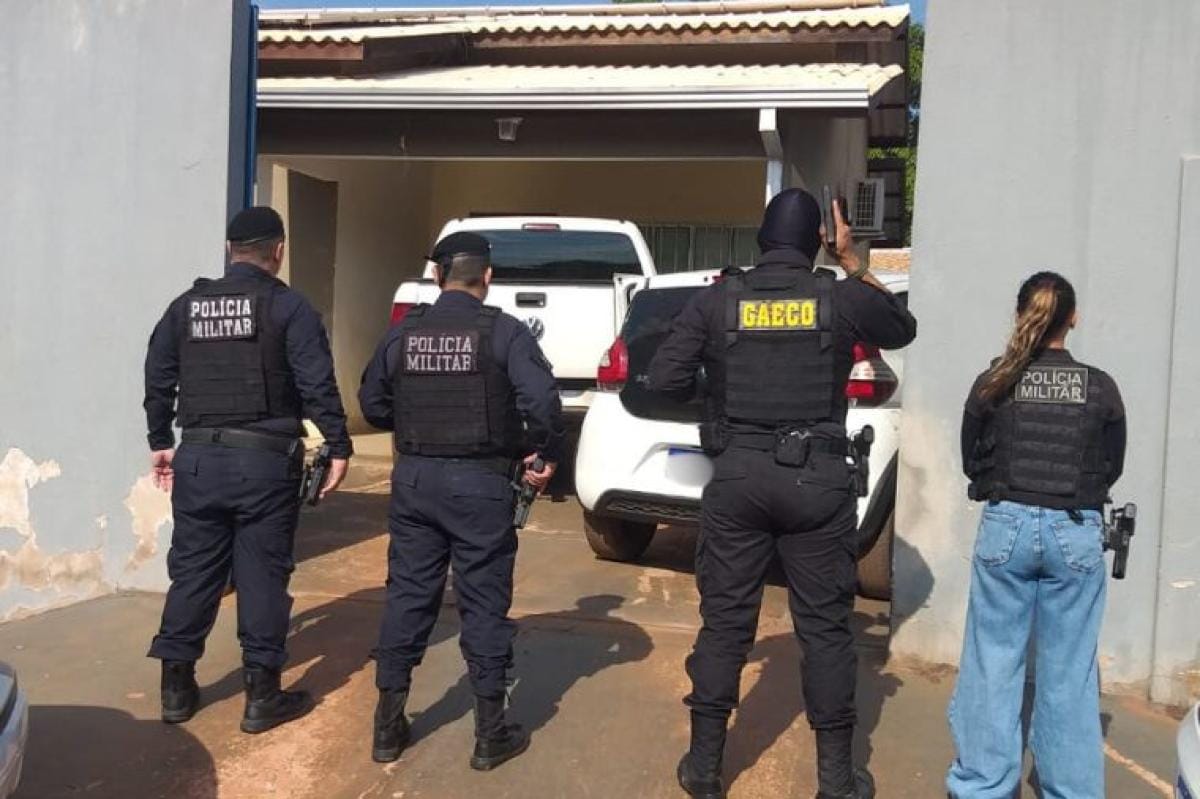 gaeco-mira-faccao-que-girou-r$-2,8-milhoes-com-apostas-online-e-golpes;-19-alvos-sao-presos