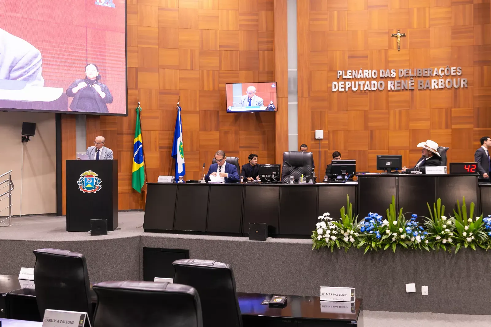 assembleia-aprova-adesao-de-mt-a-programa-federal-para-conter-alta-do-diesel