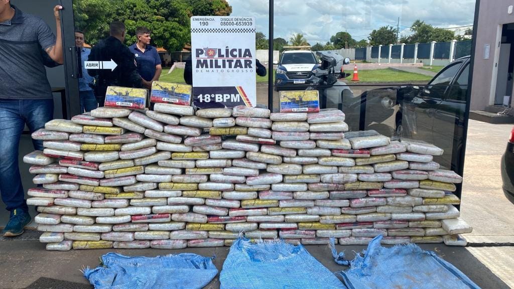 acoes-da-policia-militar-apreendem-5,2-toneladas-de-drogas-em-mato-grosso
