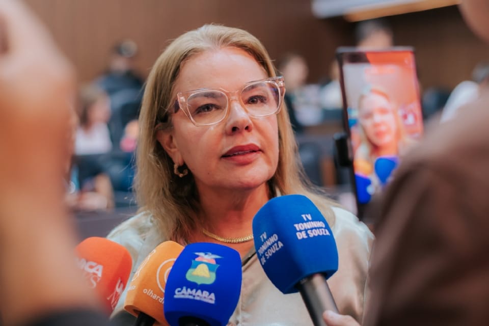 presidente-do-pl-revela-que-paula-calil-admite-disputar-reeleicao-para-o-comando-da-camara