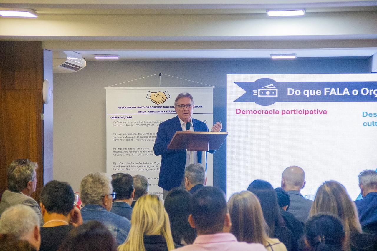 antonio-joaquim-estimula-debate-sobre-orcamento-participativo-em-seminario-de-contabilidade