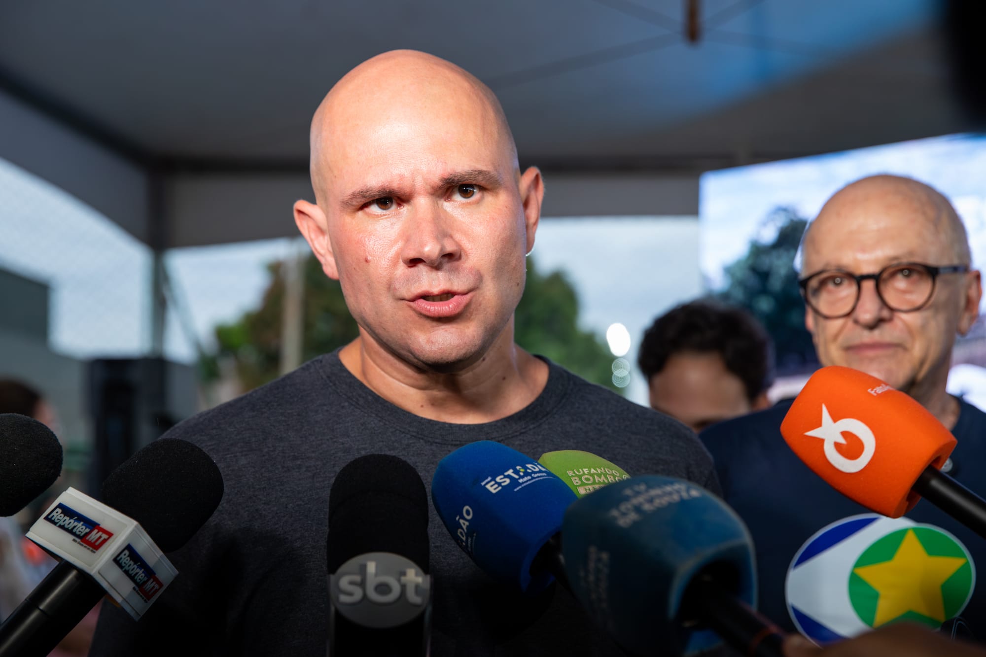 “plano-a-e-tirar-lula-e-o-plano-b-e-colocar-flavio”,-diz-abilio-ao-defender-cpmi-do-banco-master