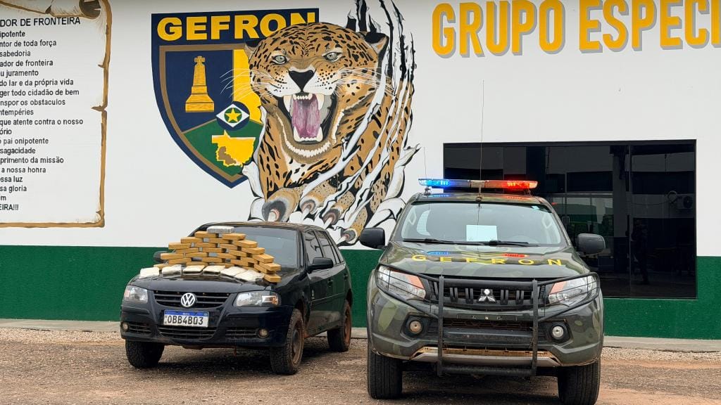 gefron-apreende-veiculo-com-28-kg-de-drogas-e-gera-prejuizo-de-r$-541-mil-ao-crime-organizado