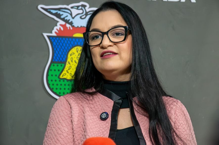 samantha-rebate-maysa-apos-fala-sobre-burnout:-“a-gente-da-conta”