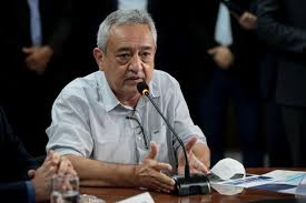 secretario-rebate-ministro-e-chama-de-“vergonha”-entrega-de-apenas-12-km-da-br-158